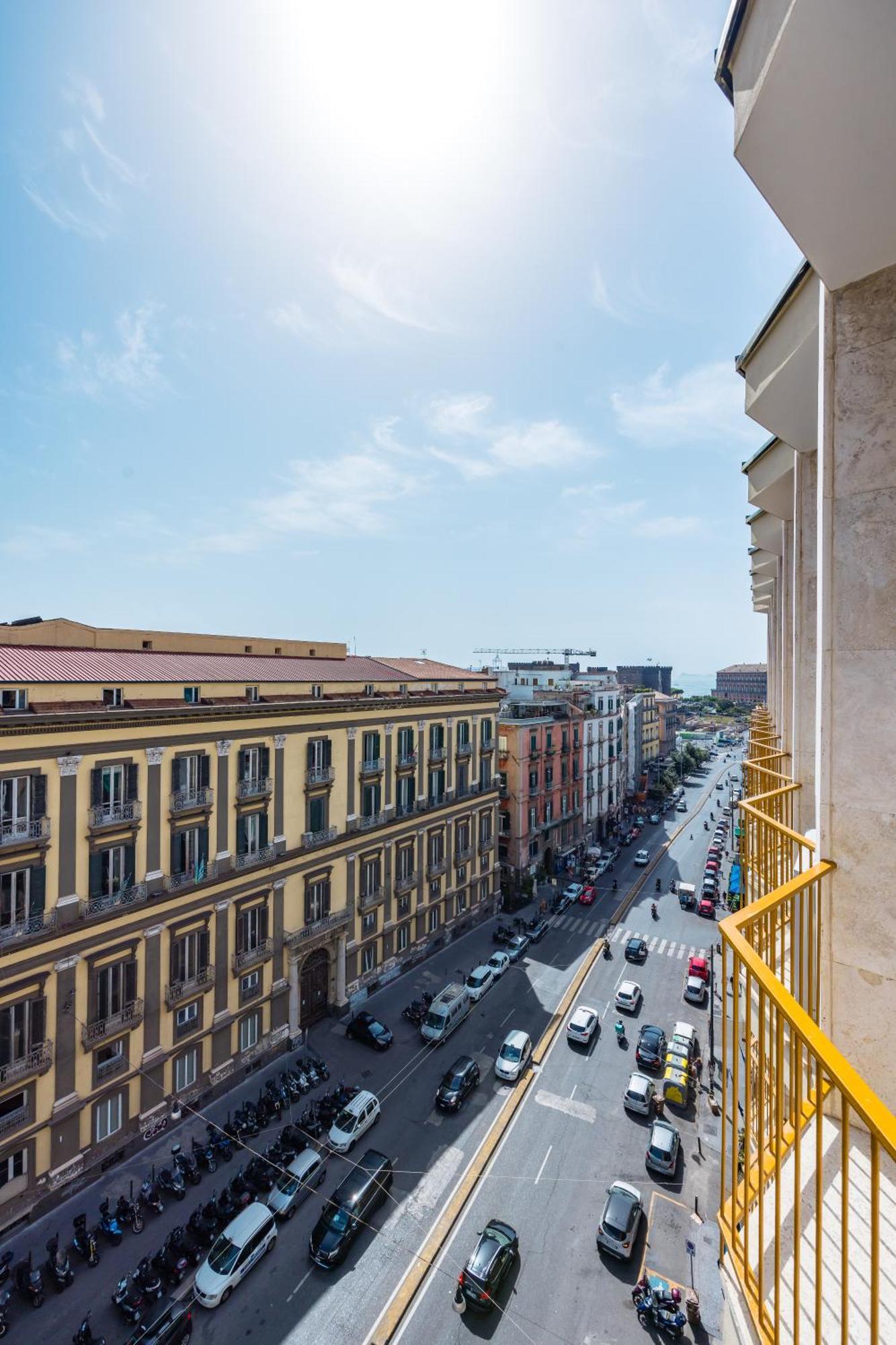 At Twenty-one - New Exclusive Panoramic Views! Naples