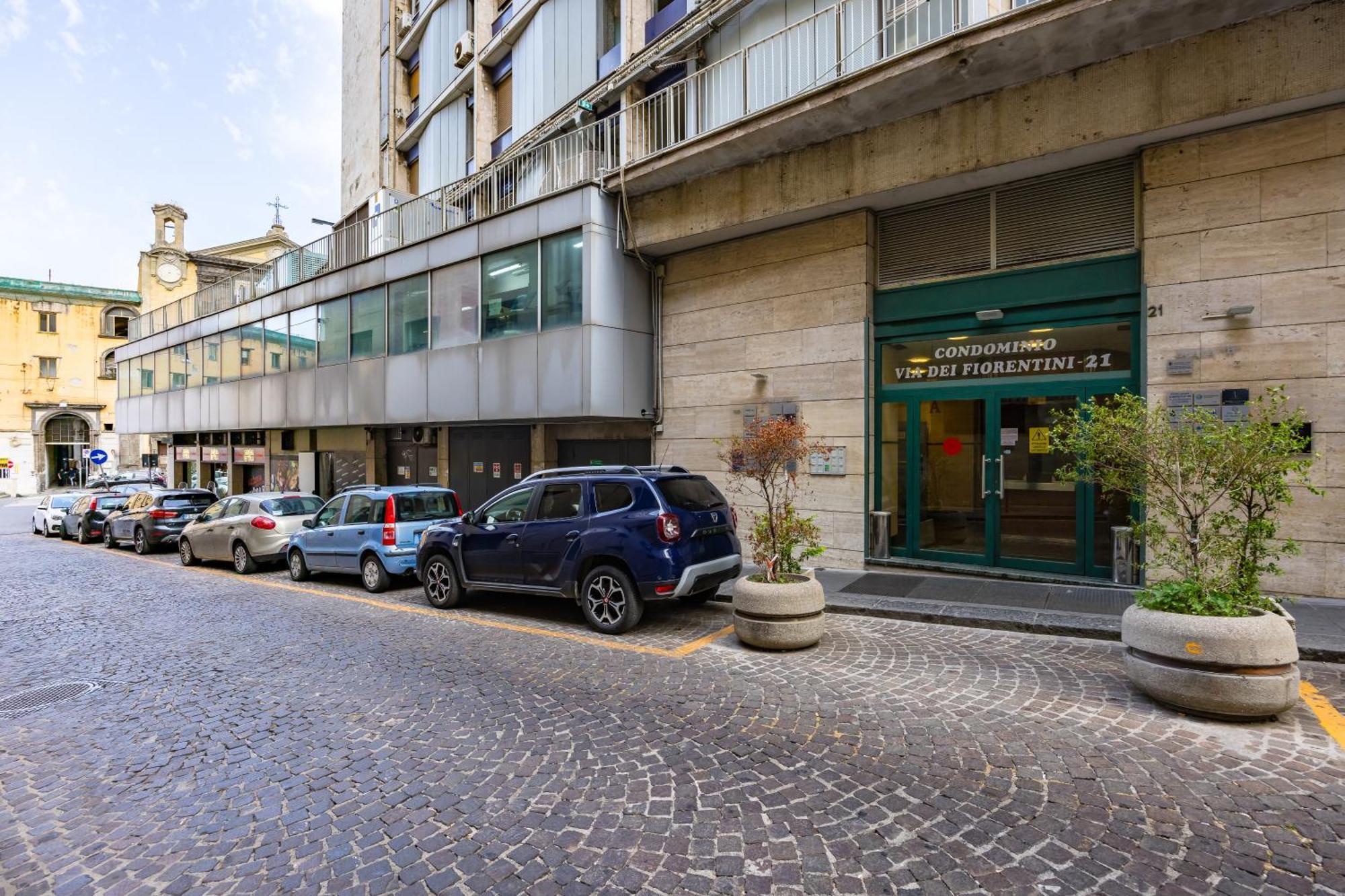 At Twenty-one - New Exclusive Panoramic Views! Apartment Naples