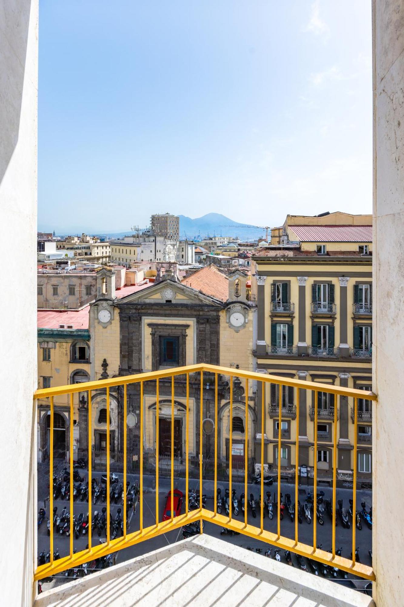 At Twenty-one - New Exclusive Panoramic Views! * Naples